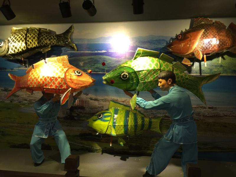 中英街非物质文化遗产鱼灯舞的传承与发展